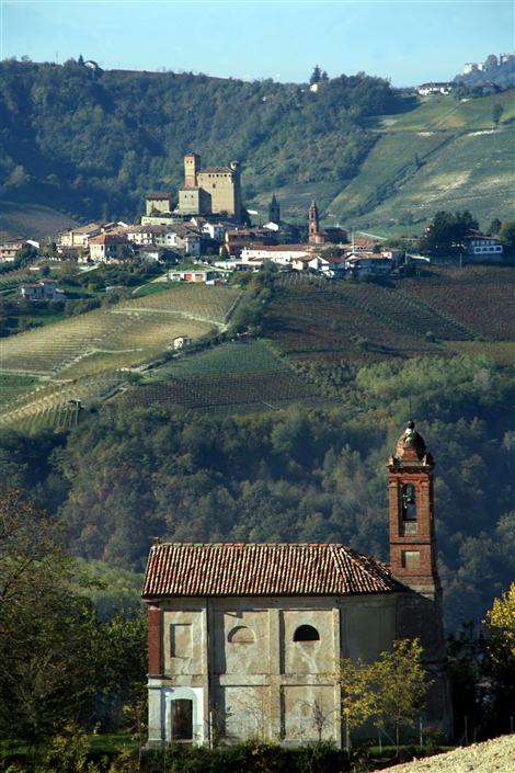 La cappella con la luce del mattino